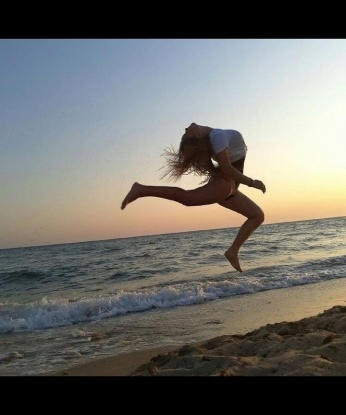 Анкета проститутки Валентина - город Тураг, 19 лет, №2074